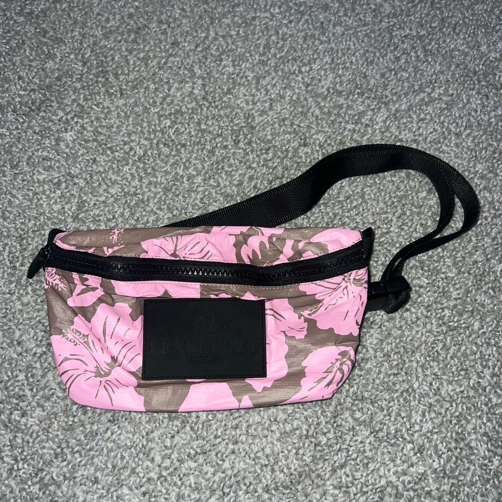 LEXBREEZY Tyvek (Fanny) Belt Bag